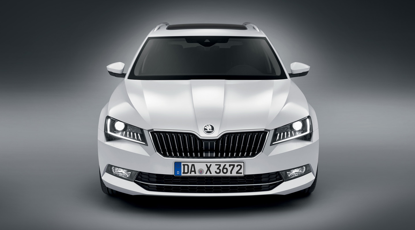 Skoda Superb Mobile De